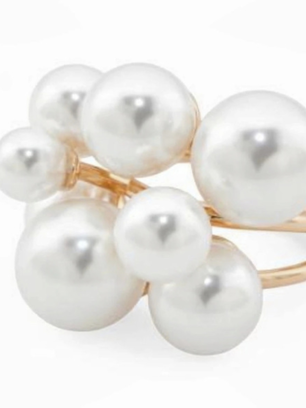 Piper K Faux Pearl Cluster Ring Cluster Ring in White & Gold Like New